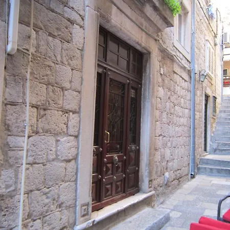 Giron Dubrovnik